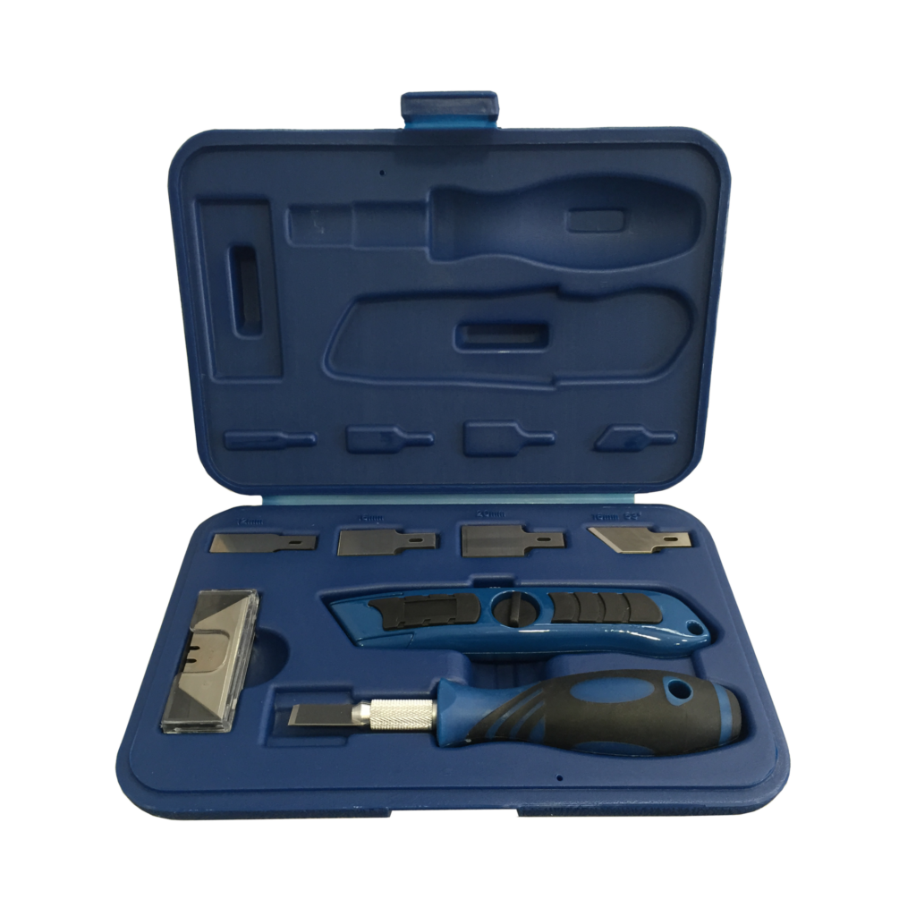 Cutter Profesional (Estuche 27 piezas) - UP CARR